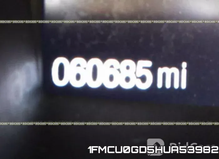 1FMCU0GD5HUA53982 фото 8