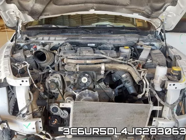 3C6UR5DL4JG283063 фото 5