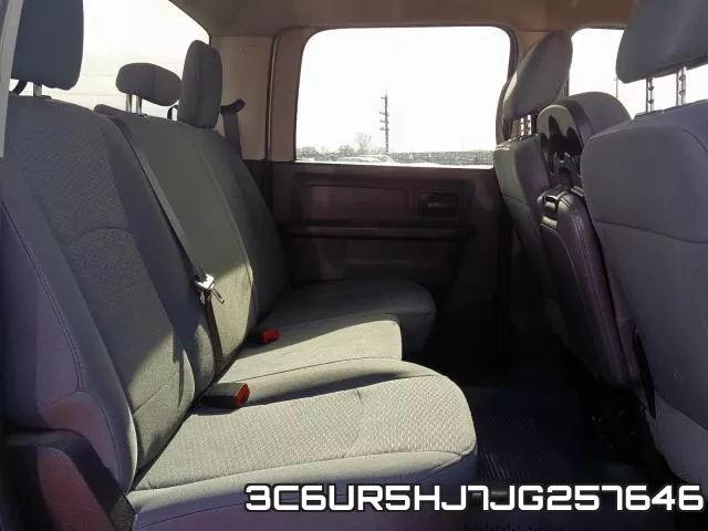 3C6UR5HJ7JG257646 фото 6