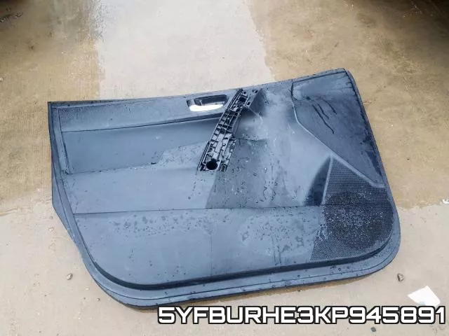 5YFBURHE3KP945891 фото 8