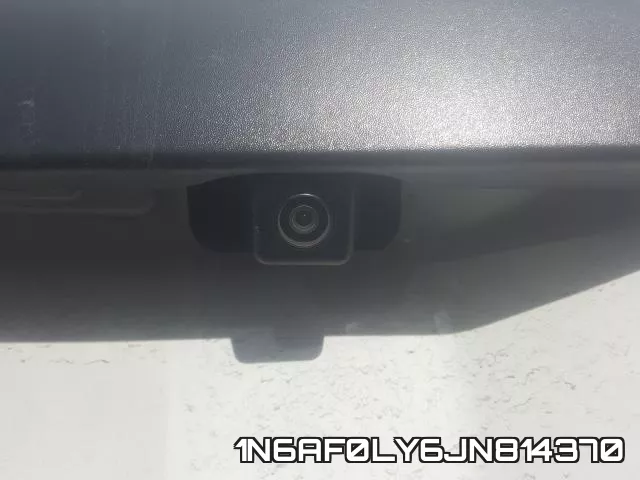 1N6AF0LY6JN814370 фото 10