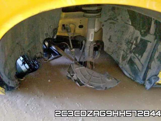 2C3CDZAG9HH572844 фото 9