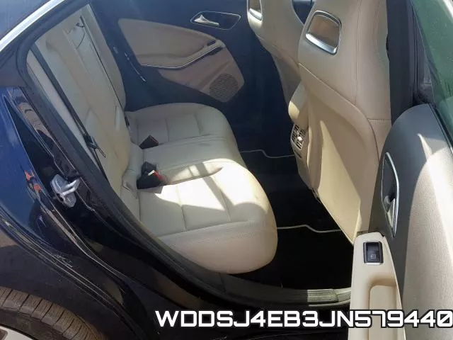 WDDSJ4EB3JN579440 фото 4