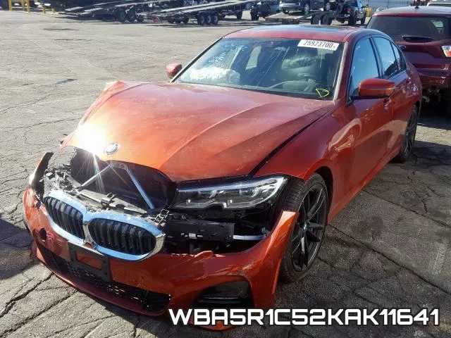 WBA5R1C52KAK11641 фото 3
