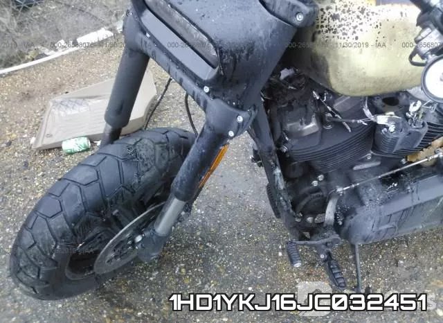 1HD1YKJ16JC032451 фото 6