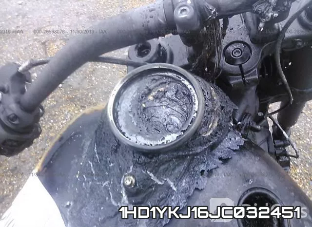 1HD1YKJ16JC032451 фото 8