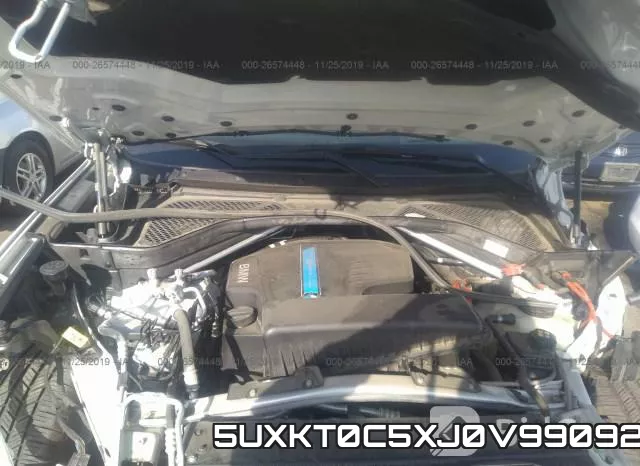 5UXKT0C5XJ0V99092 фото 2
