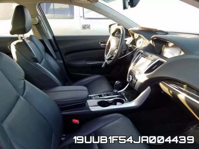 19UUB1F54JA004439 фото 5