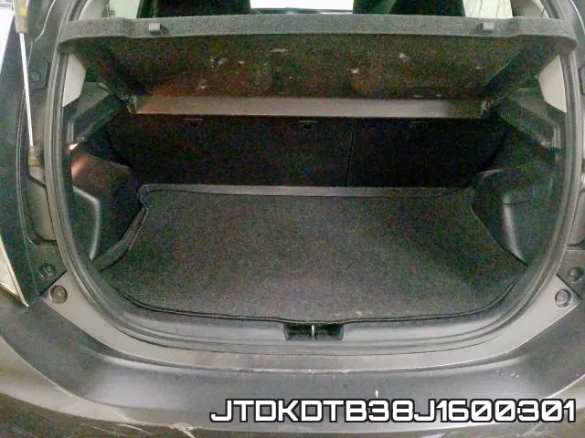 JTDKDTB38J1600301 фото 8