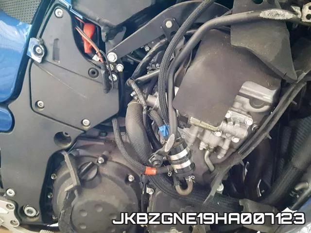 JKBZGNE19HA007123 фото 6