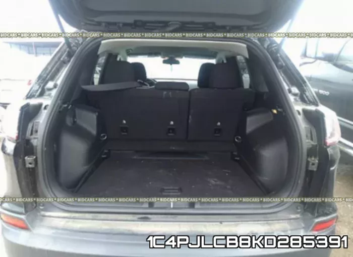 1C4PJLCB8KD285391 фото 9
