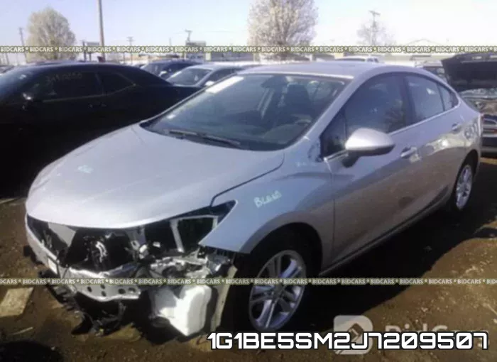 1G1BE5SM2J7209507 фото 3