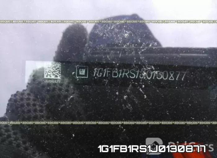 1G1FB1RS1J0130877 фото 10