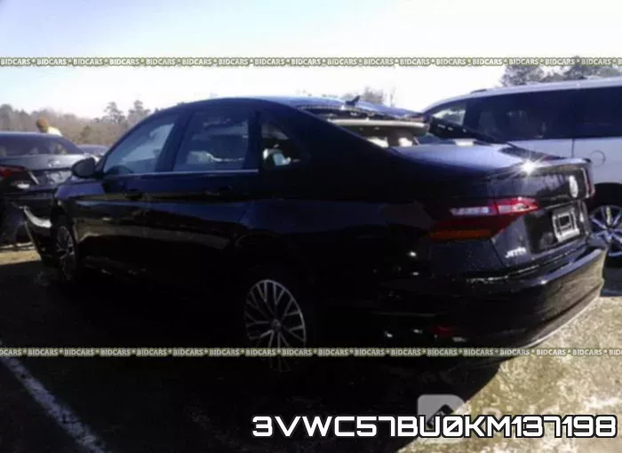 3VWC57BU0KM137198 фото 4