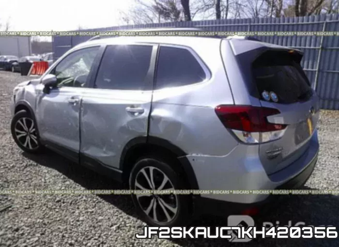 JF2SKAUC7KH420356 фото 4