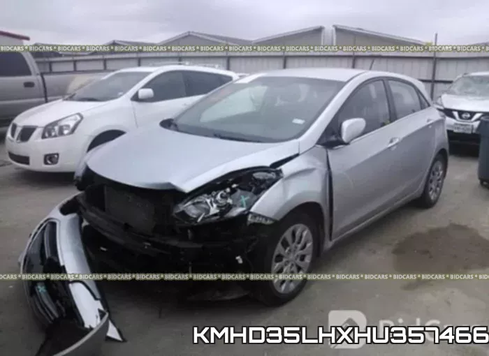 KMHD35LHXHU357466 фото 3