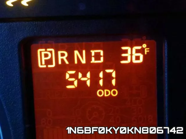 1N6BF0KY0KN806742 фото 5