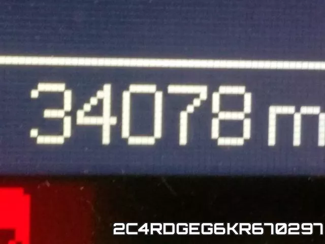 2C4RDGEG6KR670297 фото 8