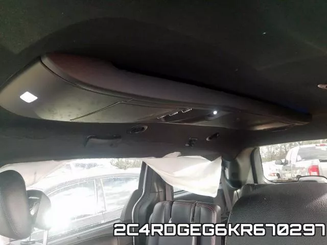 2C4RDGEG6KR670297 фото 9