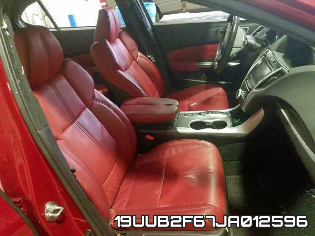19UUB2F67JA012596 фото 5
