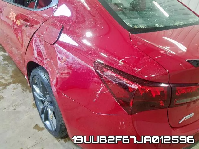 19UUB2F67JA012596 фото 8