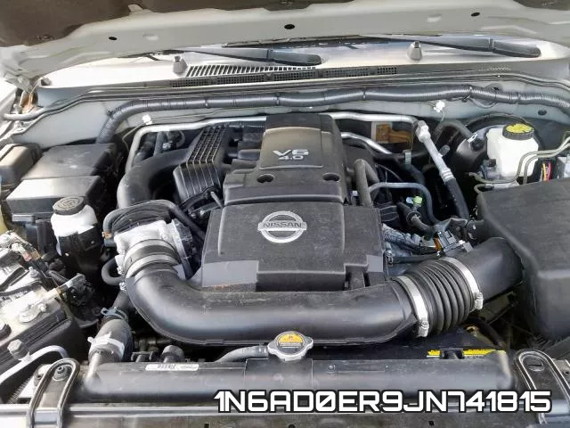 1N6AD0ER9JN741815 фото 5