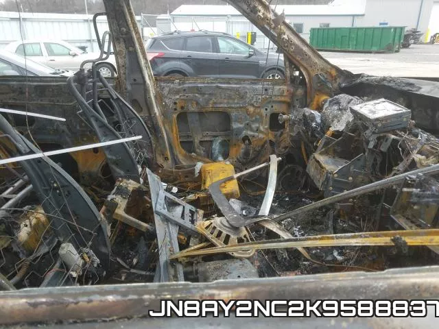JN8AY2NC2K9588837 фото 4