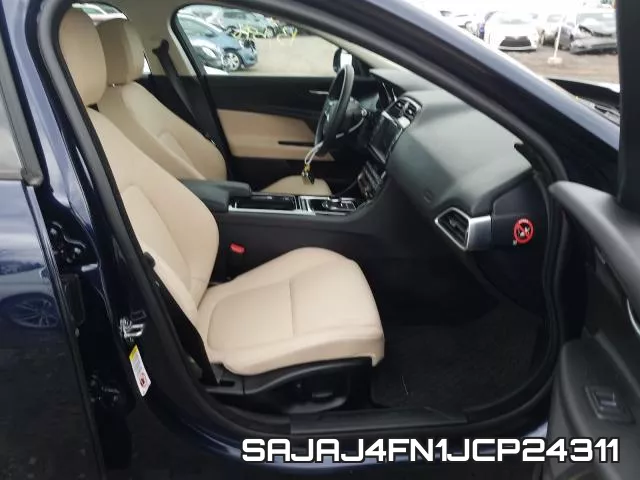 SAJAJ4FN1JCP24311 фото 6