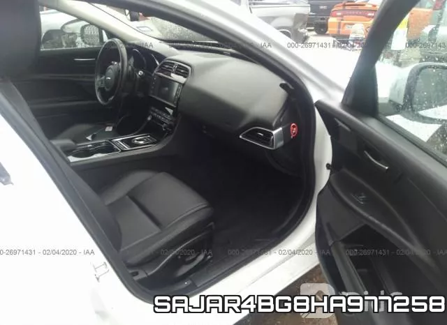 SAJAR4BG8HA977258 фото 4