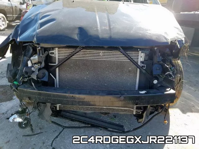 2C4RDGEGXJR221137 фото 7