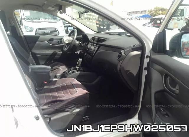 JN1BJ1CP9HW025057 фото 4