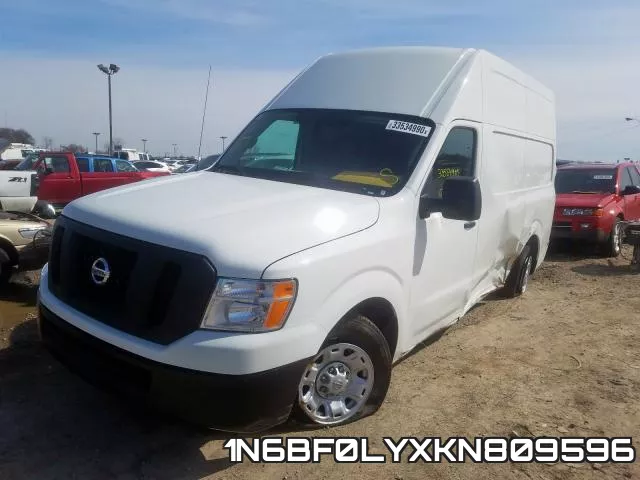 1N6BF0LYXKN809596 фото 2