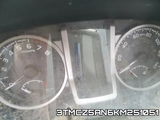3TMCZ5AN6KM251051 фото 4