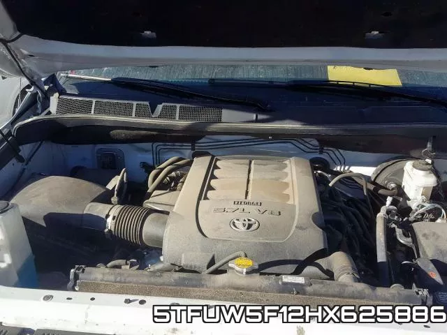 5TFUW5F12HX625886 фото 7