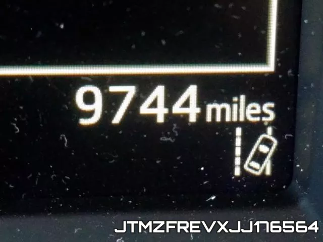 JTMZFREVXJJ176564 фото 8