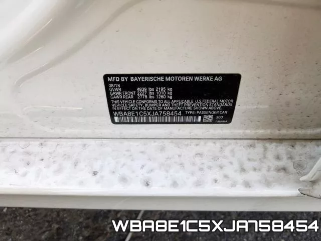 WBA8E1C5XJA758454 фото 2