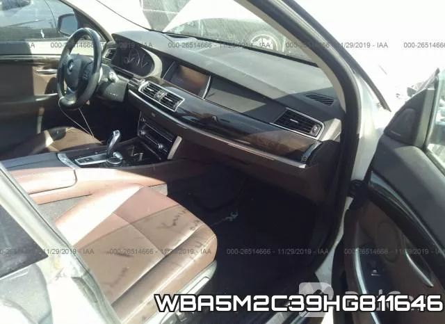 WBA5M2C39HG811646 фото 4
