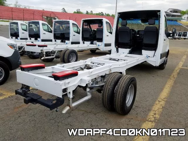WDAPF4CD0KN011723 фото 4
