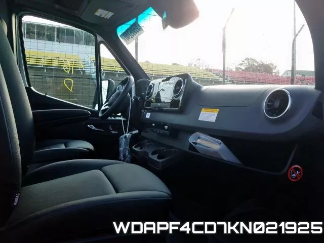 WDAPF4CD7KN021925 фото 3