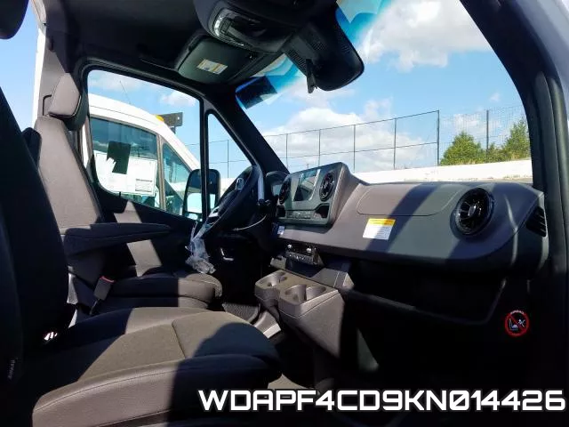 WDAPF4CD9KN014426 фото 4