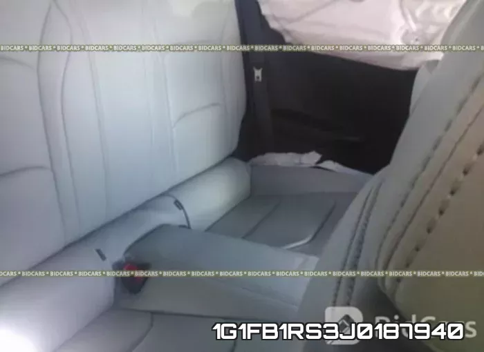 1G1FB1RS3J0187940 фото 9