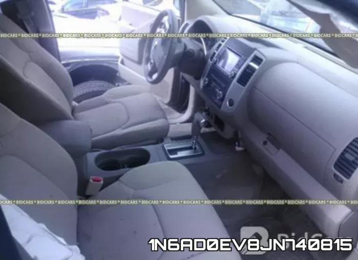 1N6AD0EV8JN740815 фото 6