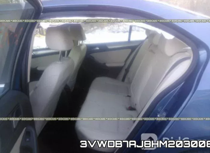 3VWDB7AJ8HM203008 фото 9