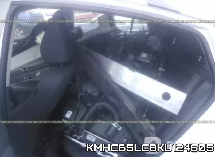 KMHC65LC8KU124605 фото 9