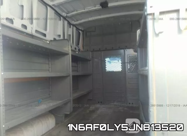 1N6AF0LY5JN813520 фото 8