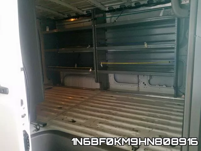 1N6BF0KM9HN808916 фото 5