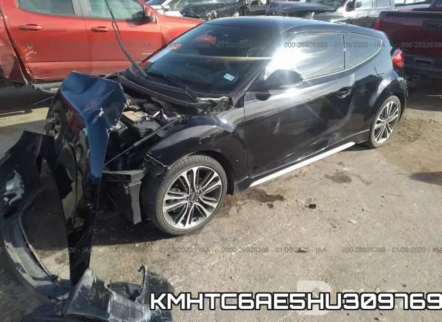 KMHTC6AE5HU309769 фото 2
