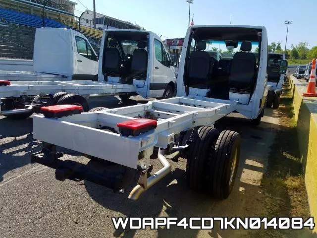 WDAPF4CD7KN014084 фото 4