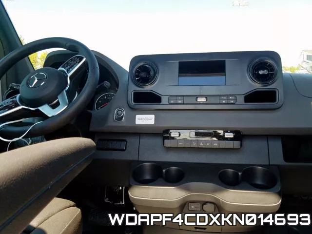 WDAPF4CDXKN014693 фото 8