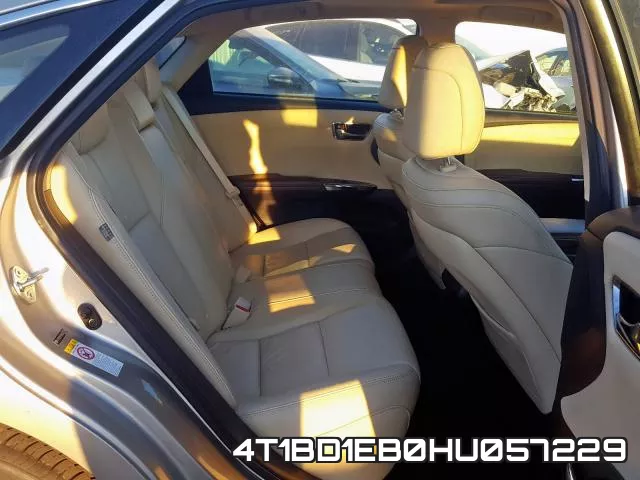 4T1BD1EB0HU057229 фото 6